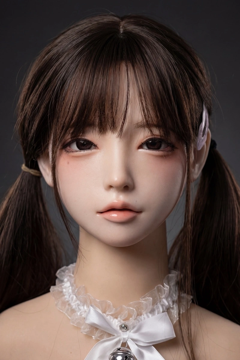 柔らかな肌質と可愛らしい顔立ちが魅力のリアルドール 小泉美琉 140cm / ボディ選択可